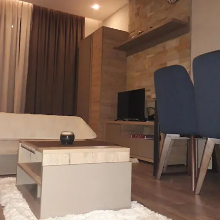 Lux Premier 09 Apartment