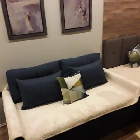 Lux Premier 09 公寓