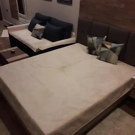 Lux Premier 09 דירה קופאוניק